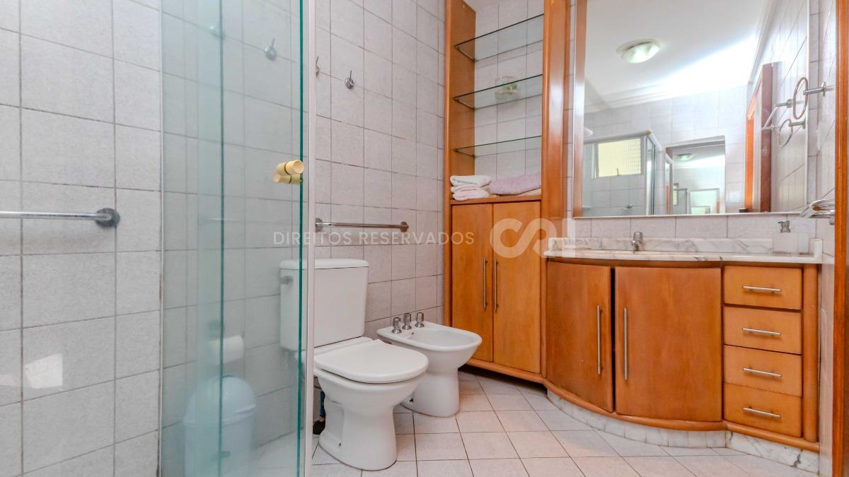 Apartamento com 2 Suítes no Residencial Union, Centro de Balneário Camboriú