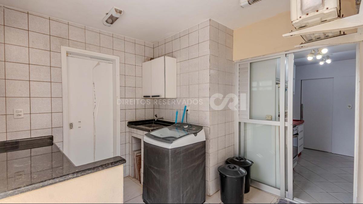 Apartamento com 2 Suítes no Residencial Union, Centro de Balneário Camboriú