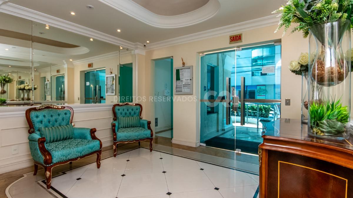 Apartamento com 2 Dormitórios no Edifício Le Blanc, Pioneiros, Balneário Camboriú