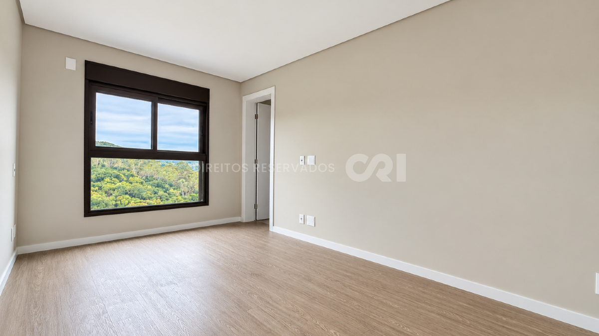 Apartamento com 2 Suítes no Torres da Brava Sirena na Praia Brava em Itajaí