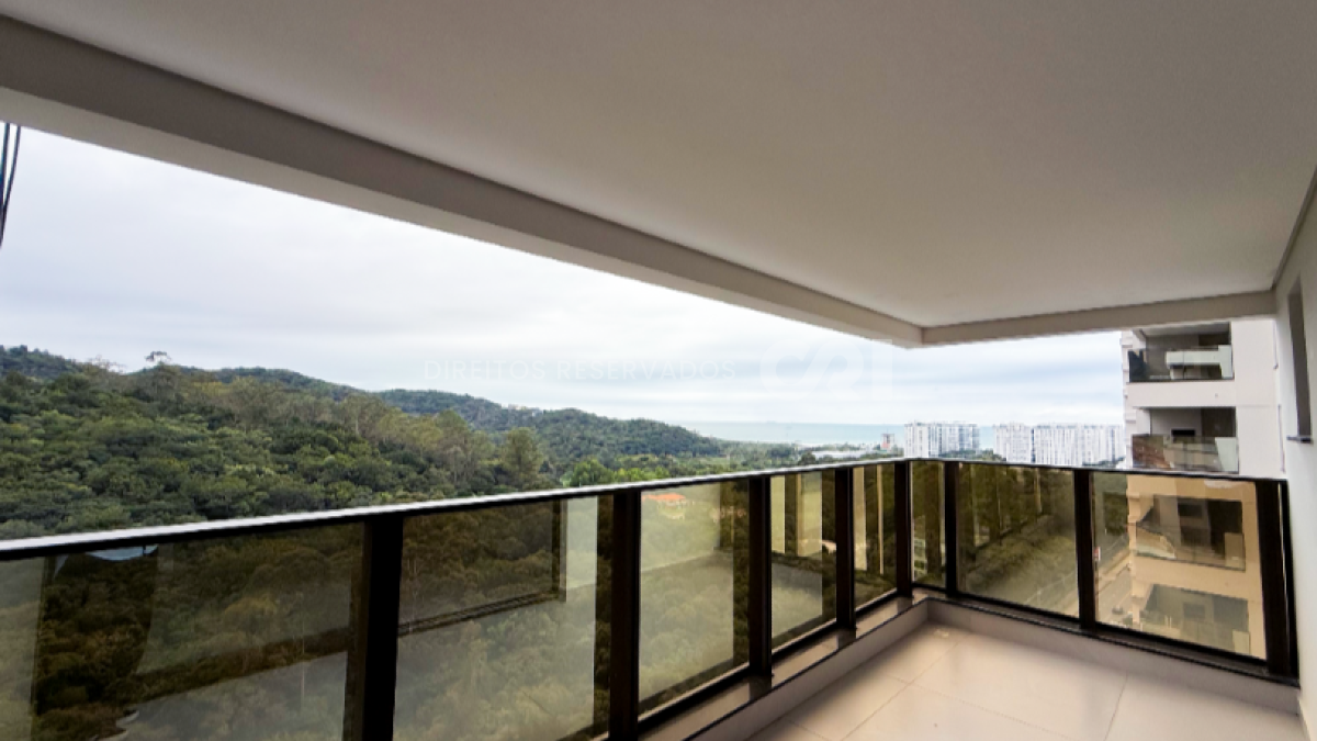 Apartamento com 2 Suítes no Torres da Brava Sirena na Praia Brava em Itajaí