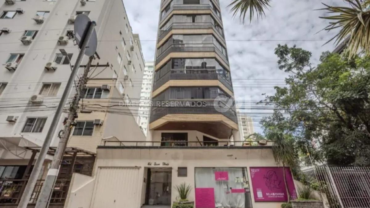 Apartamento com 3 Quartos no Edifício Ouro Preto, Centro de Balneário Camboriú