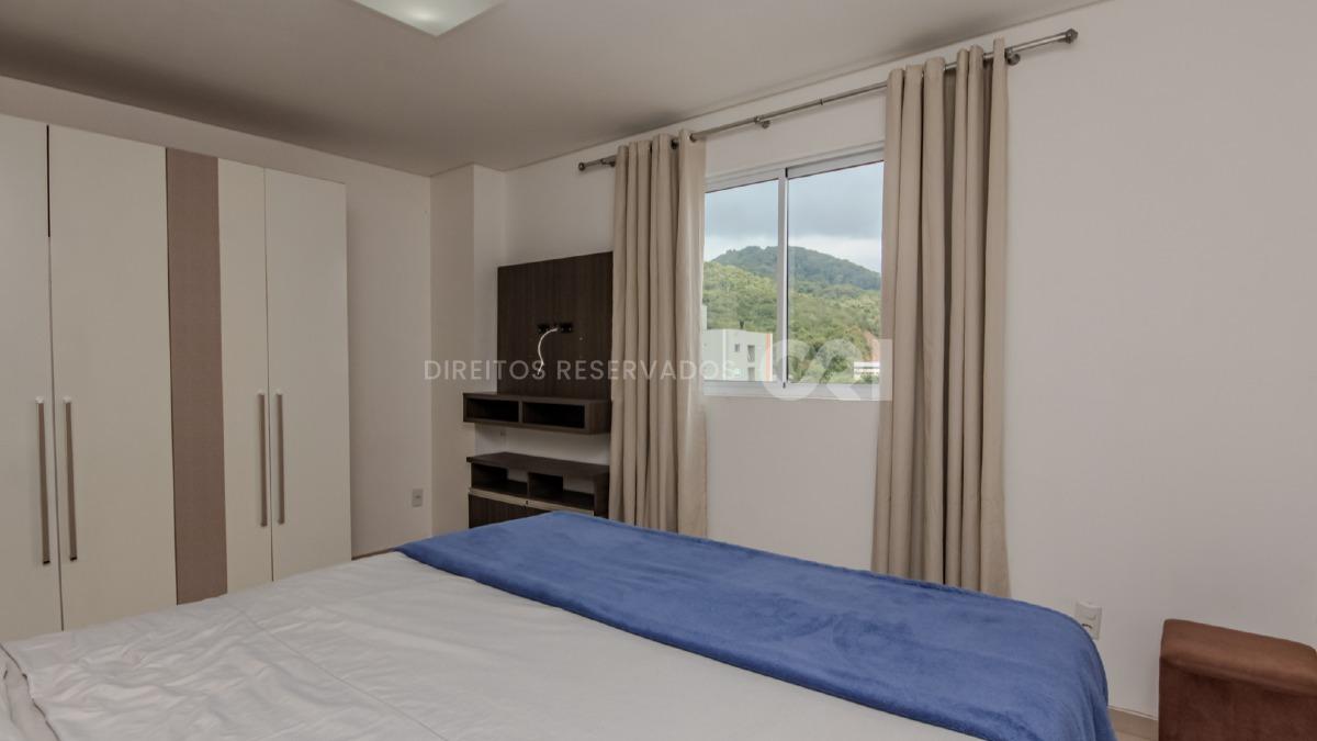 Apartamento Mobiliado com 2 Quartos no Residencial Varekai, Nações, Balneário Camboriú