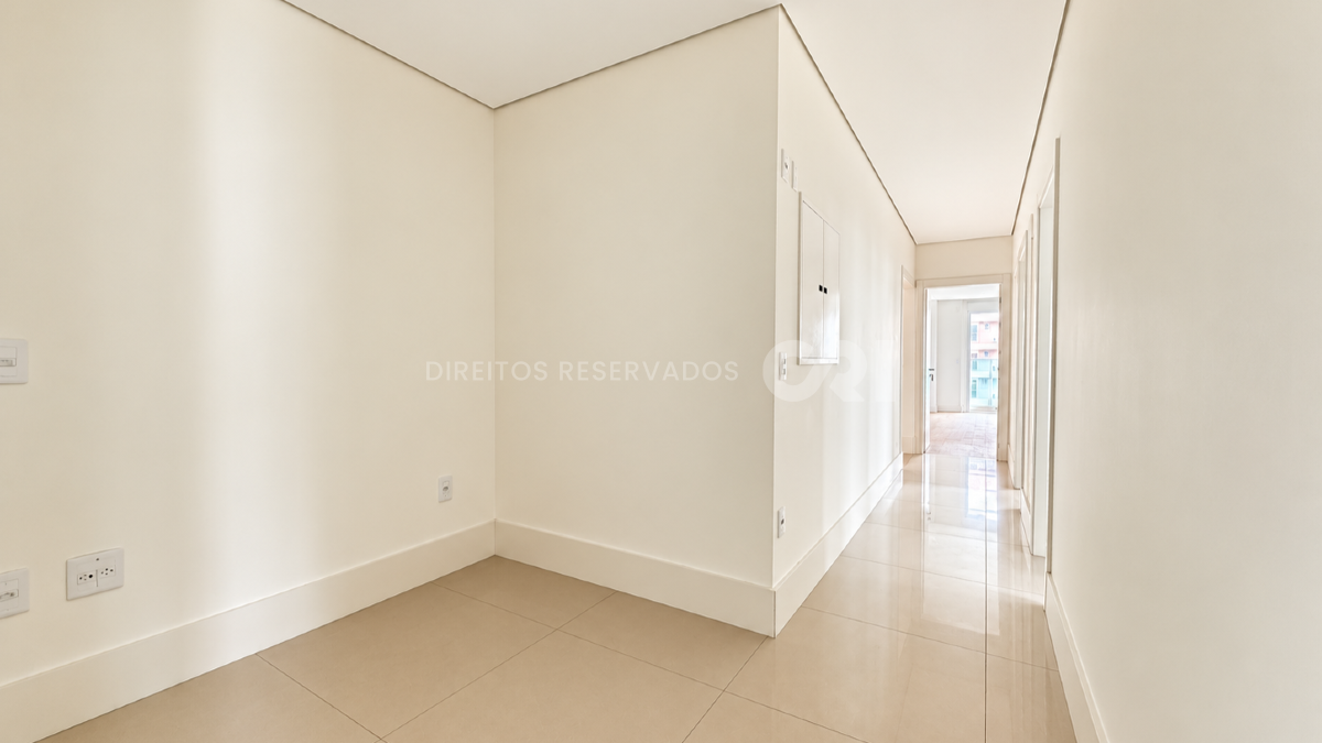 Apartamento com 4 Suítes no Brava Beach Reserva Figueira na Praia Brava em Itajaí