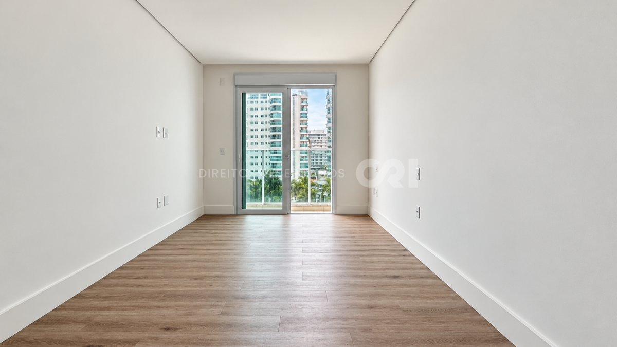 Apartamento com 4 Suítes no Brava Beach Reserva Figueira na Praia Brava em Itajaí