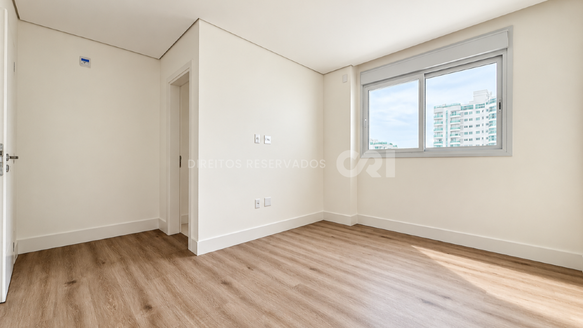 Apartamento com 4 Suítes no Brava Beach Reserva Figueira na Praia Brava em Itajaí