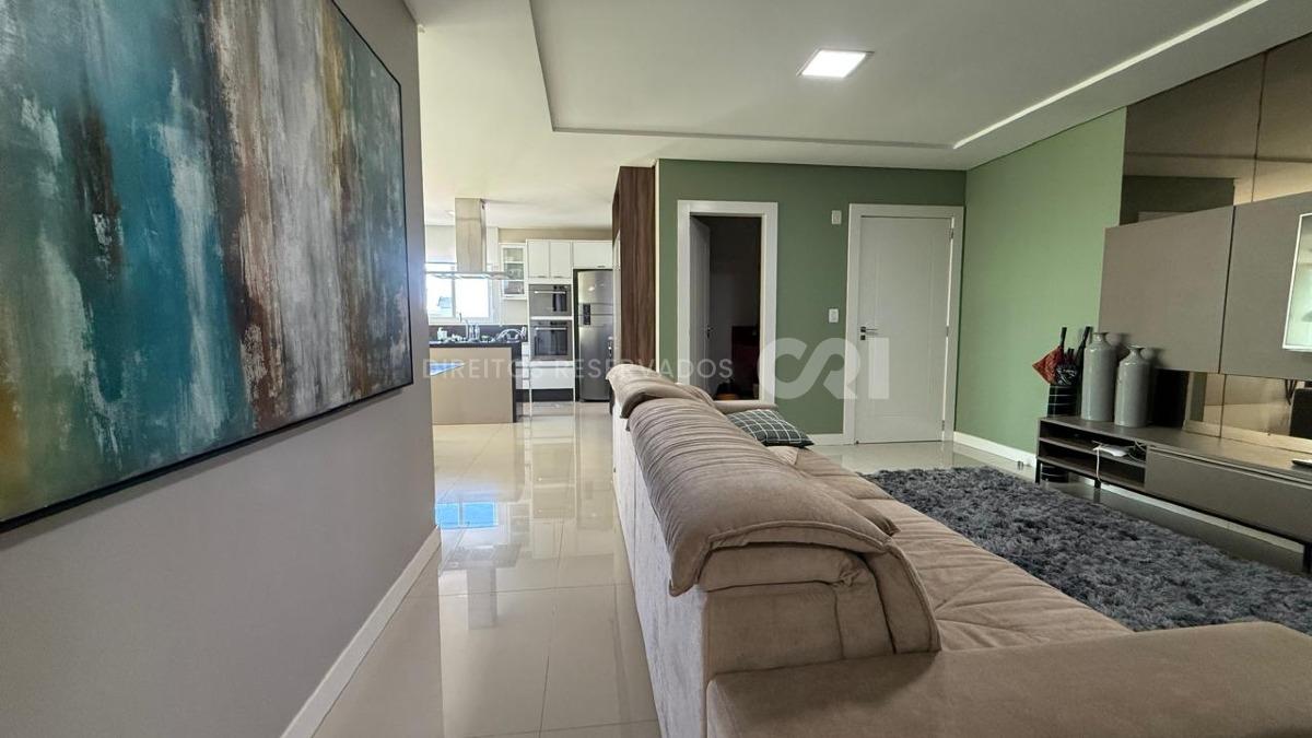 Apartamento com 3 Suítes no Edifício Lumiére no Centro de Balneário Camboriú