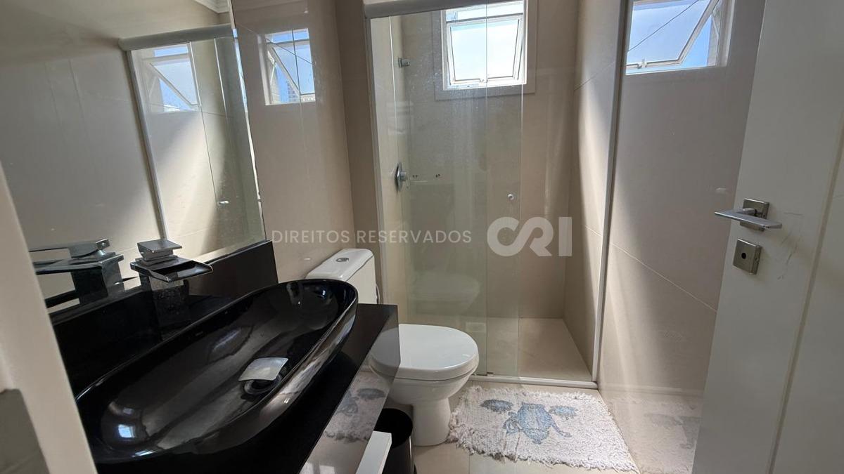 Apartamento com 3 Suítes no Edifício Lumiére no Centro de Balneário Camboriú