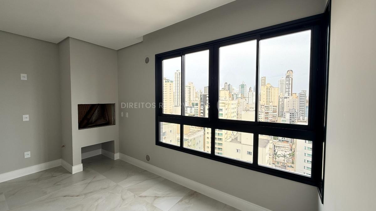 Apartamento com 3 Suítes no Ilhas Fiji Residence, Centro de Balneário Camboriú