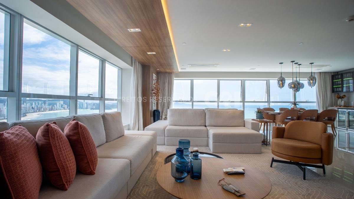 Apartamento com 4 suítes no Epic Tower na Barra Sul de Balneário Camboriú