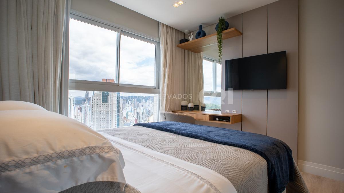 Apartamento com 4 suítes no Epic Tower na Barra Sul de Balneário Camboriú