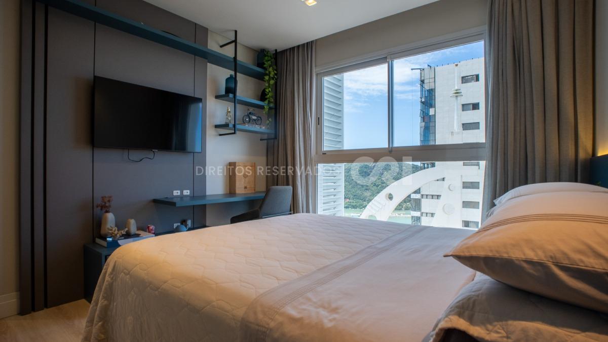 Apartamento com 4 suítes no Epic Tower na Barra Sul de Balneário Camboriú