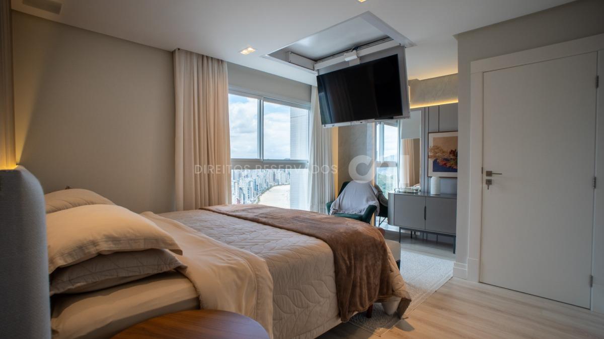 Apartamento com 4 suítes no Epic Tower na Barra Sul de Balneário Camboriú