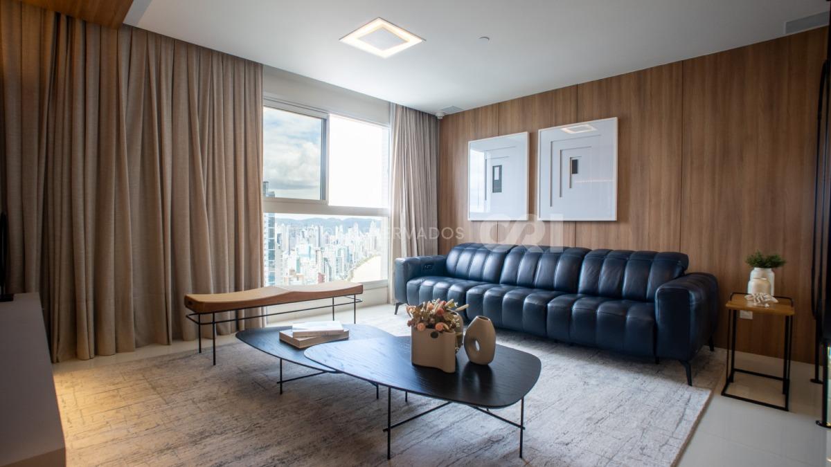 Apartamento com 4 suítes no Epic Tower na Barra Sul de Balneário Camboriú