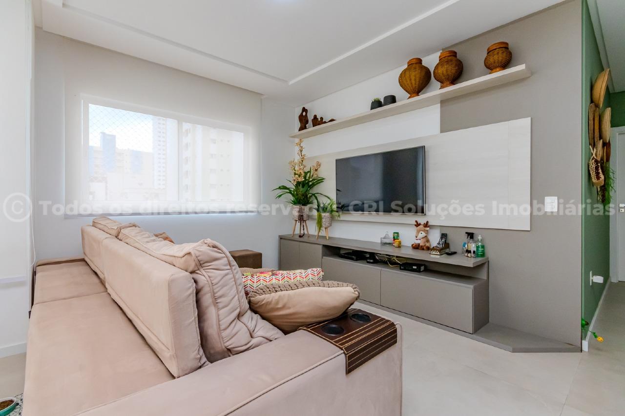 Foto do imóvel Apartamento à venda com 3 suítes e 2 vagas de garagem no Edifício Farol Ilha da Paz no centro de Balneário Camboriú