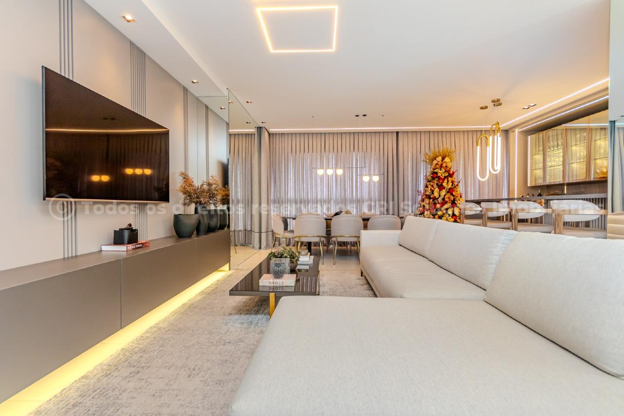 Foto do imóvel Apartamento Mobiliado á venda com 04 suítes no Royal Tower em Balneário Camboriú