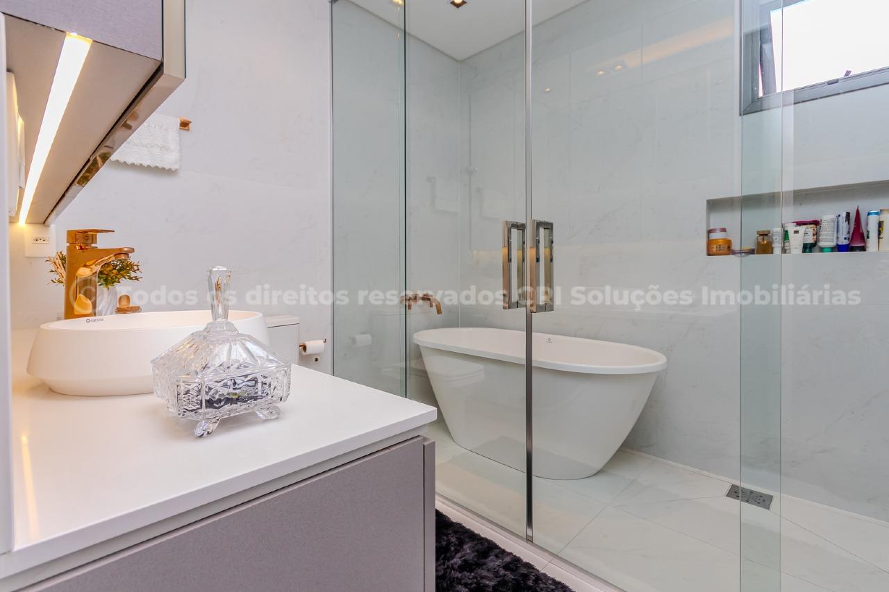 Foto do imóvel Apartamento Mobiliado á venda com 04 suítes no Royal Tower em Balneário Camboriú
