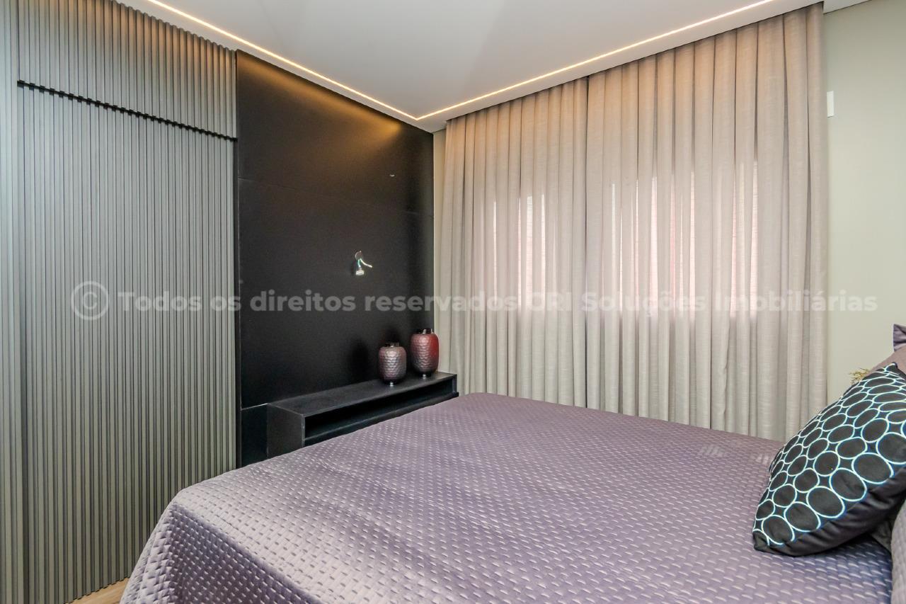Foto do imóvel Apartamento Mobiliado á venda com 04 suítes no Royal Tower em Balneário Camboriú