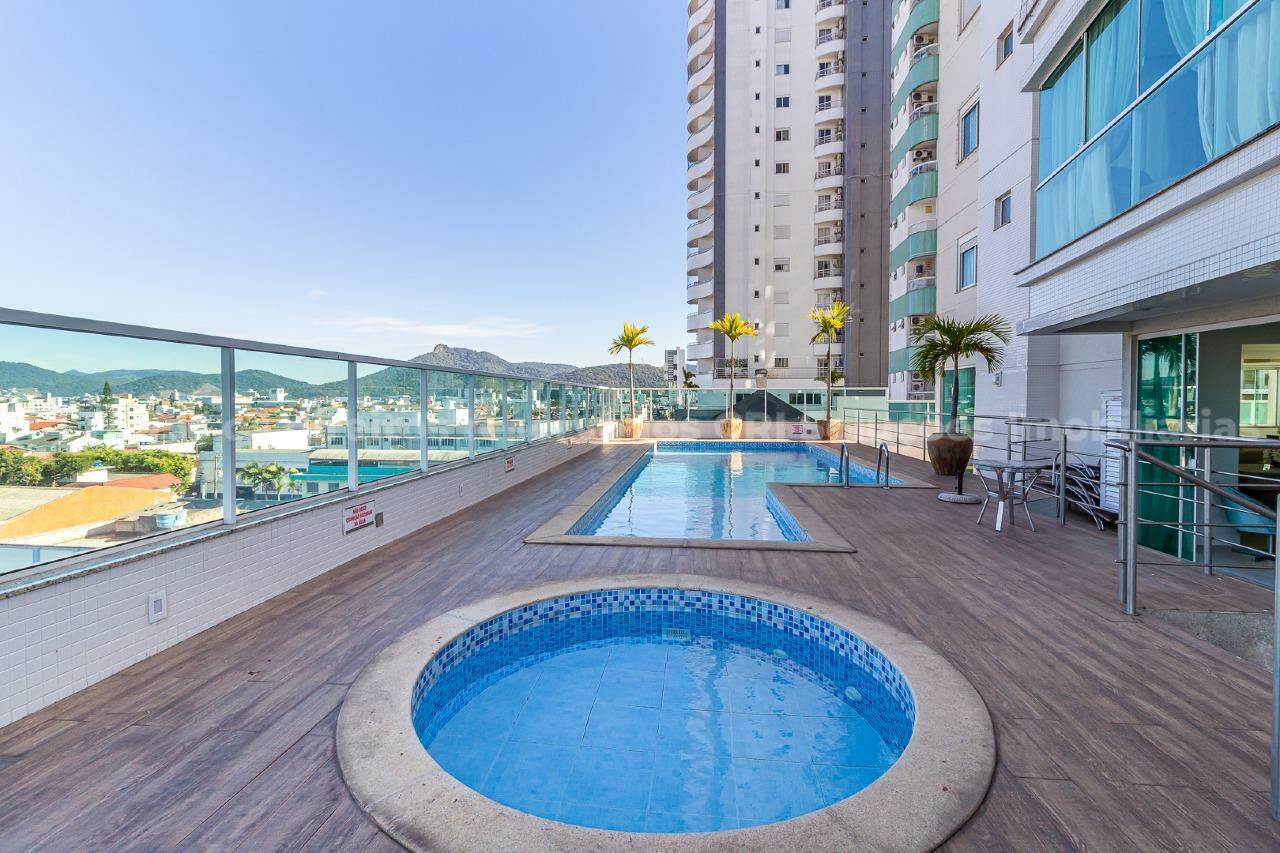 Foto do imóvel Apartamento mobiliado no Edifício Jardim Atlântica – 132m² e 4 vagas em Balneário Camboriú