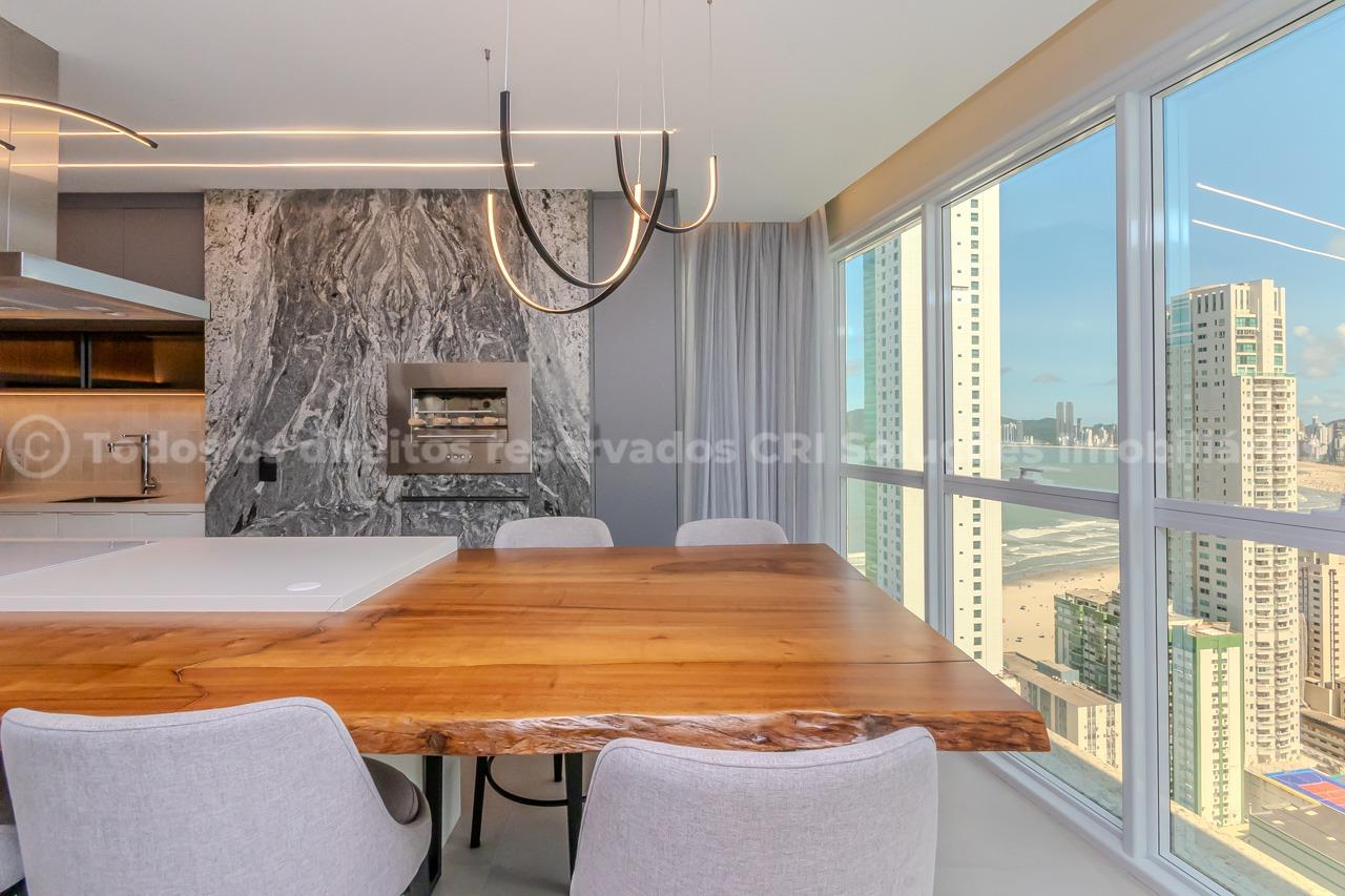Foto do imóvel Apartamento no Alameda Jardins em Balneário Camboriú – 114m², 3 suítes e vista para o mar