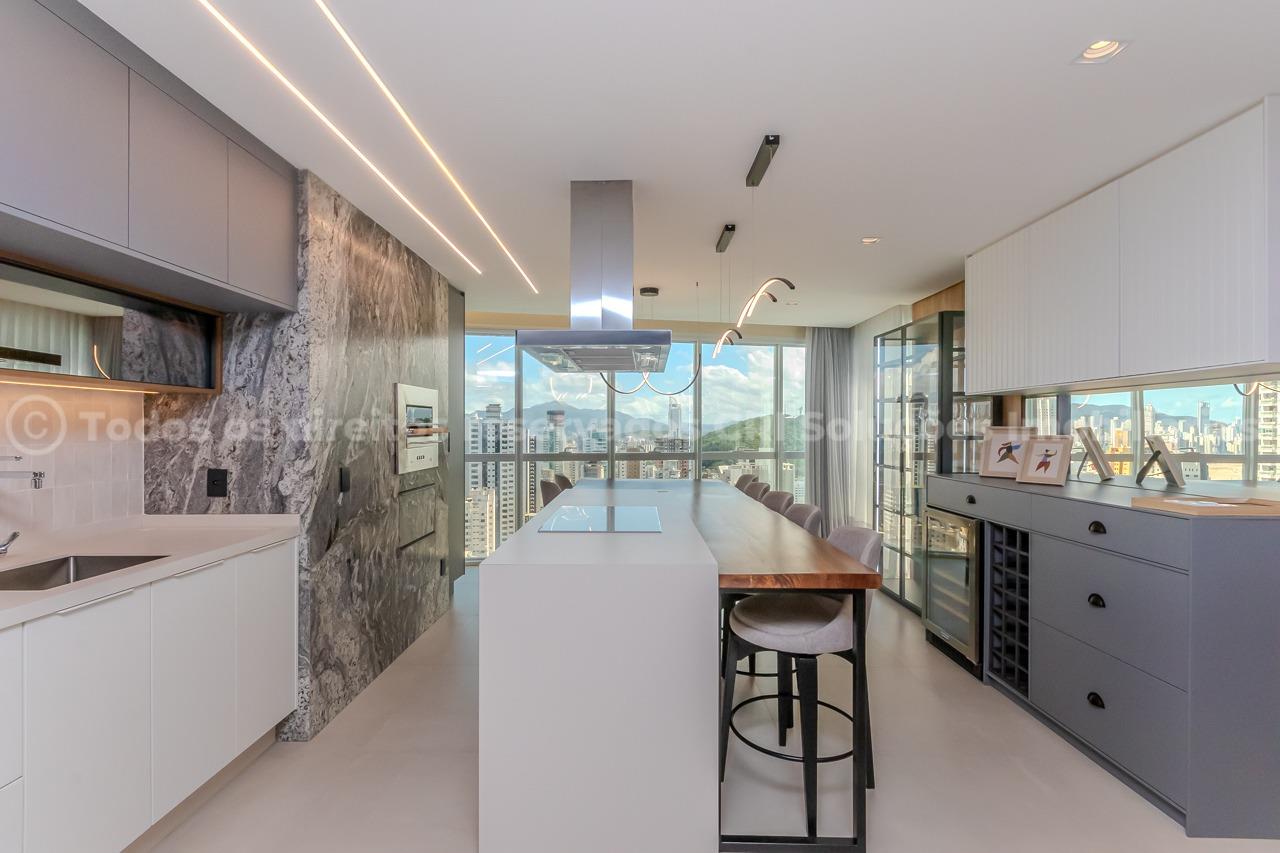 Foto do imóvel Apartamento no Alameda Jardins em Balneário Camboriú – 114m², 3 suítes e vista para o mar