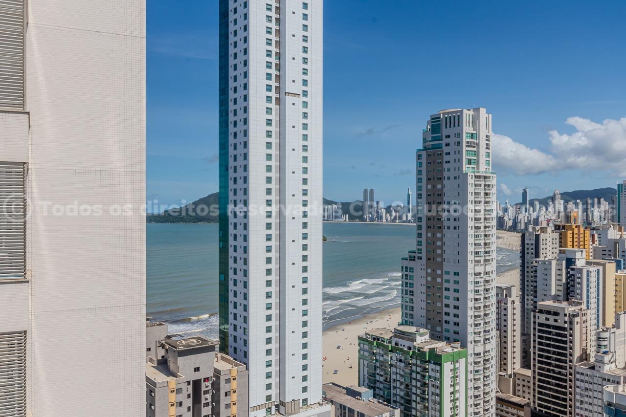 Foto do imóvel Apartamento no Alameda Jardins em Balneário Camboriú – 114m², 3 suítes e vista para o mar