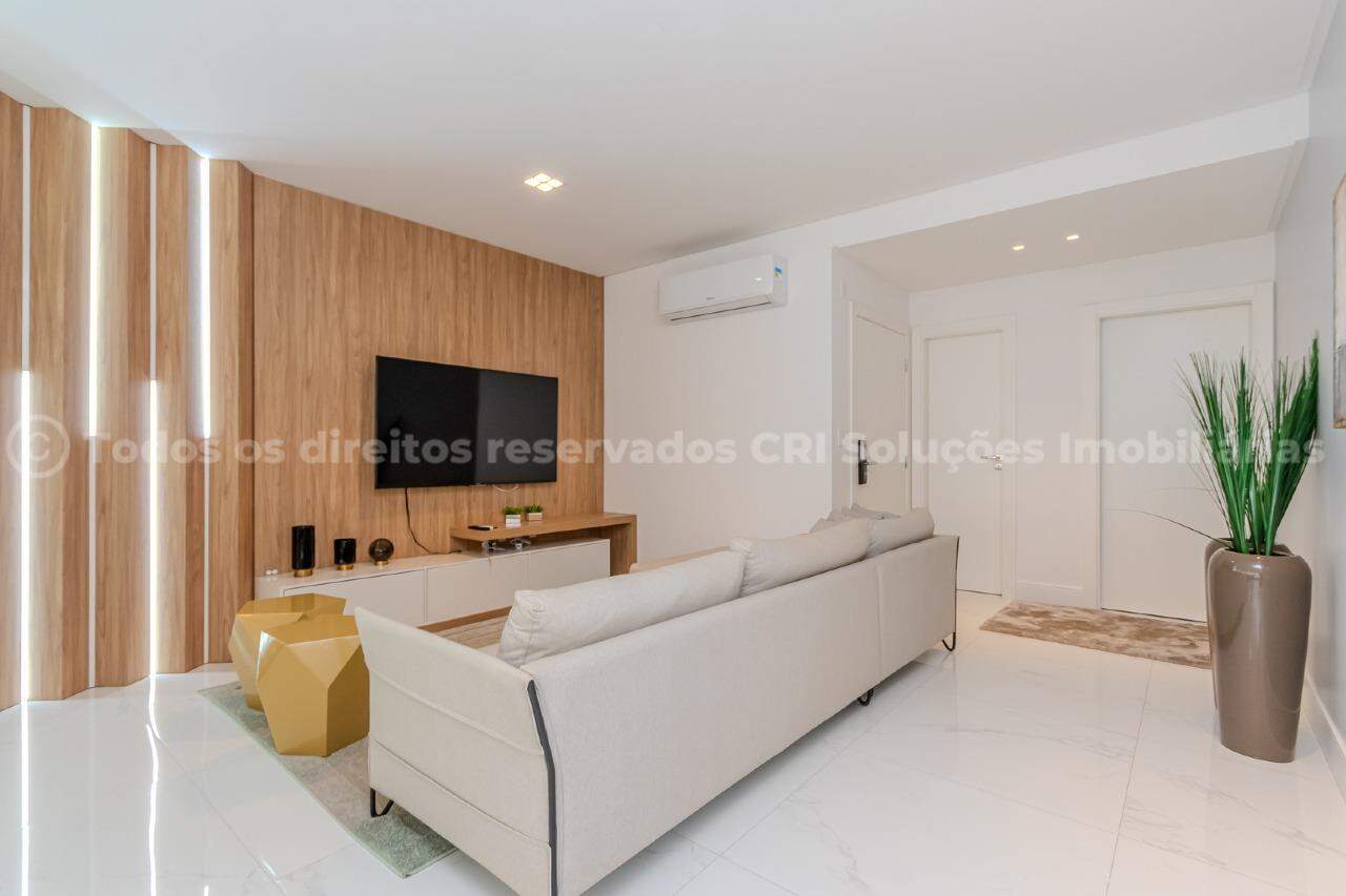 Foto do imóvel Apartamento no Edifício Beach Village Residence com 04 suítes em Meia Praia, Itapema/SC.