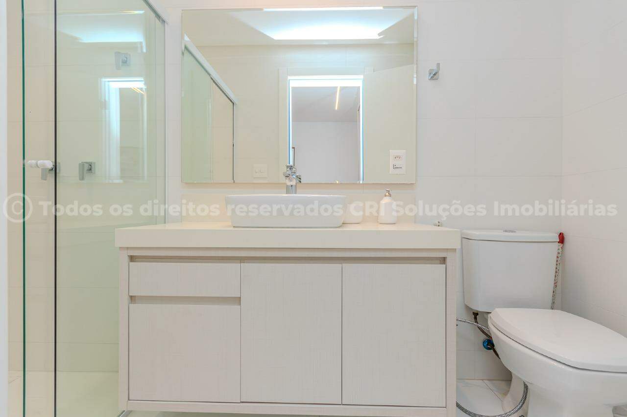 Foto do imóvel Apartamento no Edifício Beach Village Residence com 04 suítes em Meia Praia, Itapema/SC.