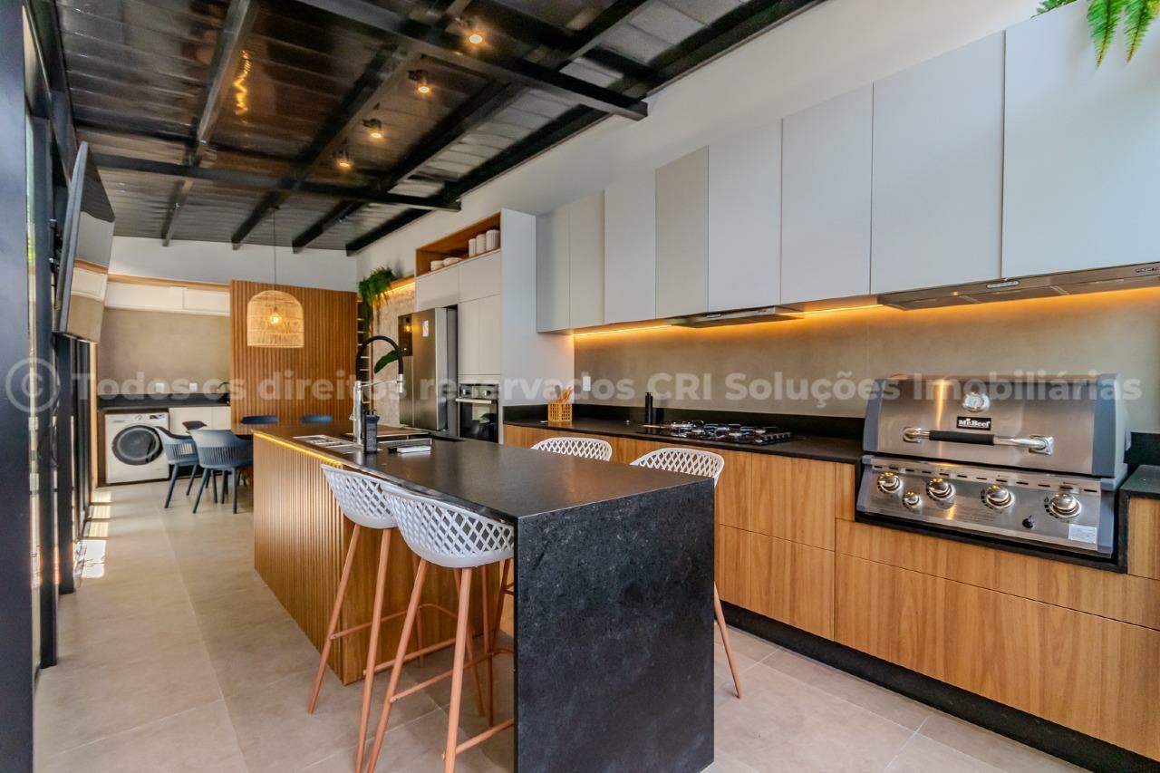 Apartamento Mobiliado com 4 quartos no Edifício Lá Salle no Centro, Balneário Camboriú