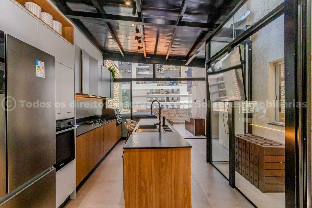Foto do imóvel Apartamento Mobiliado á venda com 04 Dormitórios no Edifício Lá Salle em Balneário Camboriú