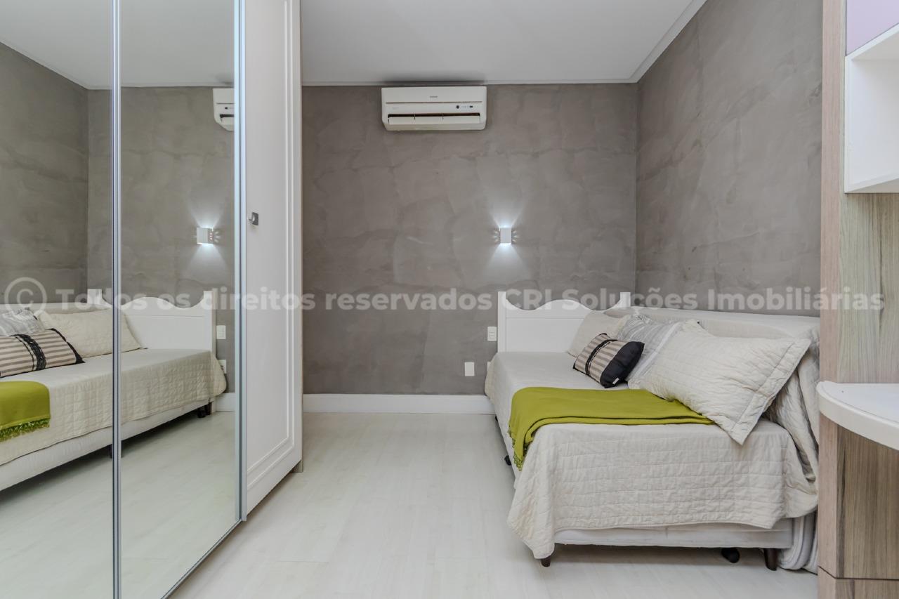 Foto do imóvel Apartamento com 3 Dormitórios no Chateau de Versailles no Centro de Balneário Camboriú