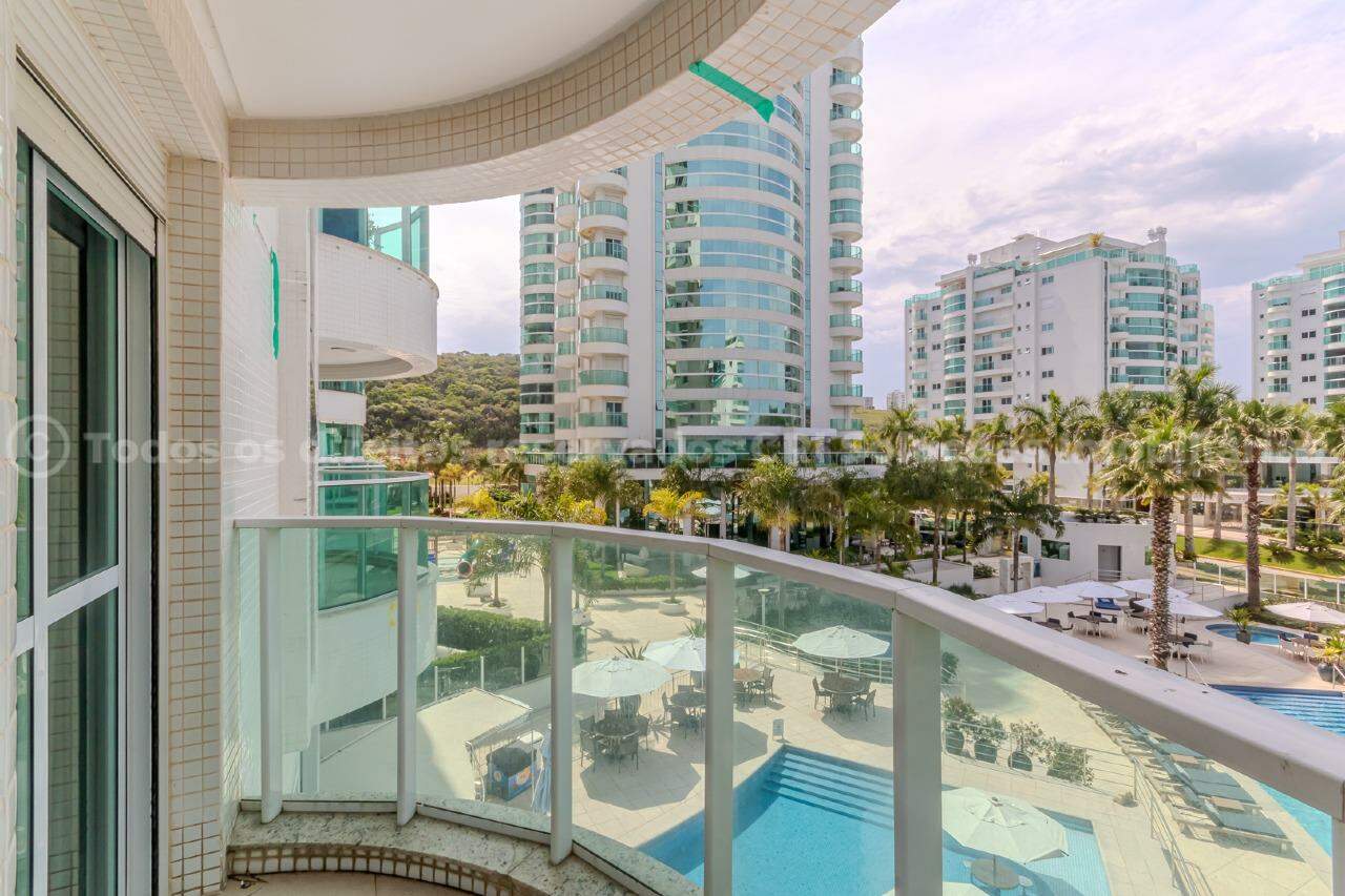 Foto do imóvel Apartamento mobiliado no Brava Beach Torre Aroeira Itajaí com 3 suítes e terraço