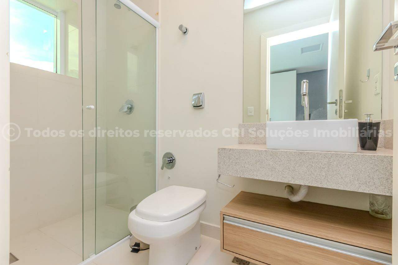 Foto do imóvel Apartamento mobiliado no Brava Beach Torre Aroeira Itajaí com 3 suítes e terraço