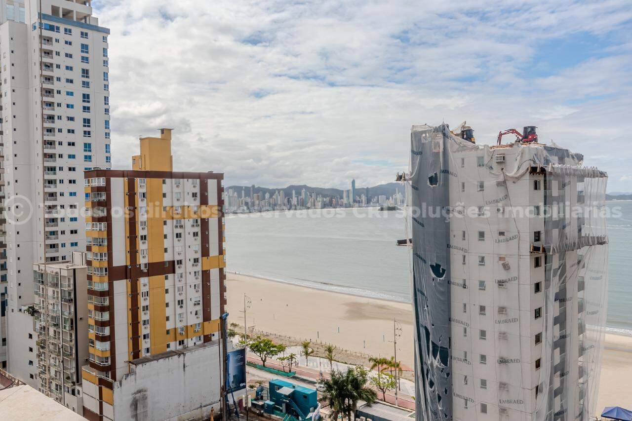 Foto do imóvel Apartamento 3 Dormitórios no Edifício Torre de São Francisco Balneário Camboriú
