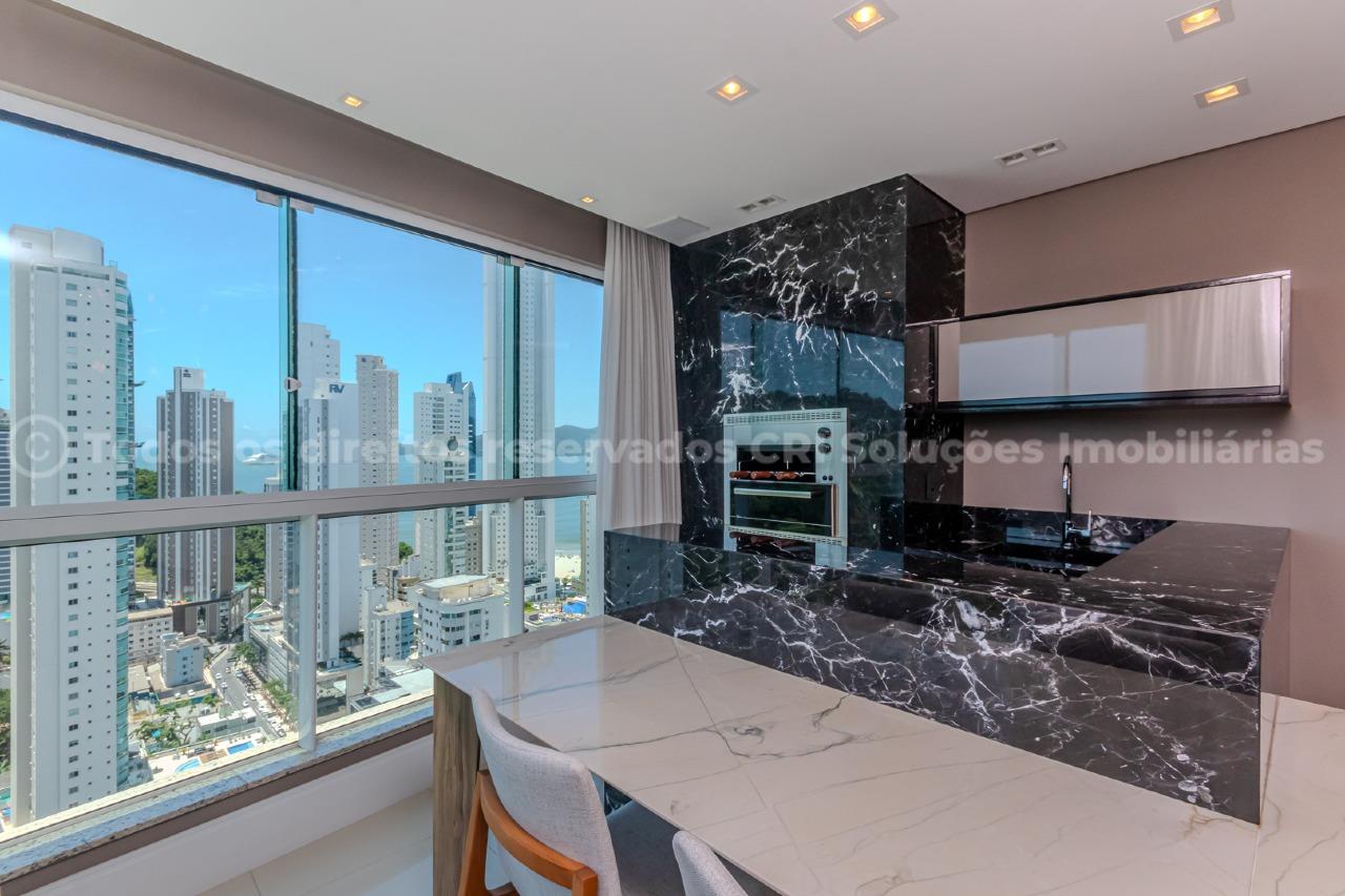 Apartamento com 3 suítes no Império das Ondas no Pioneiros em Balneário Camboriú
