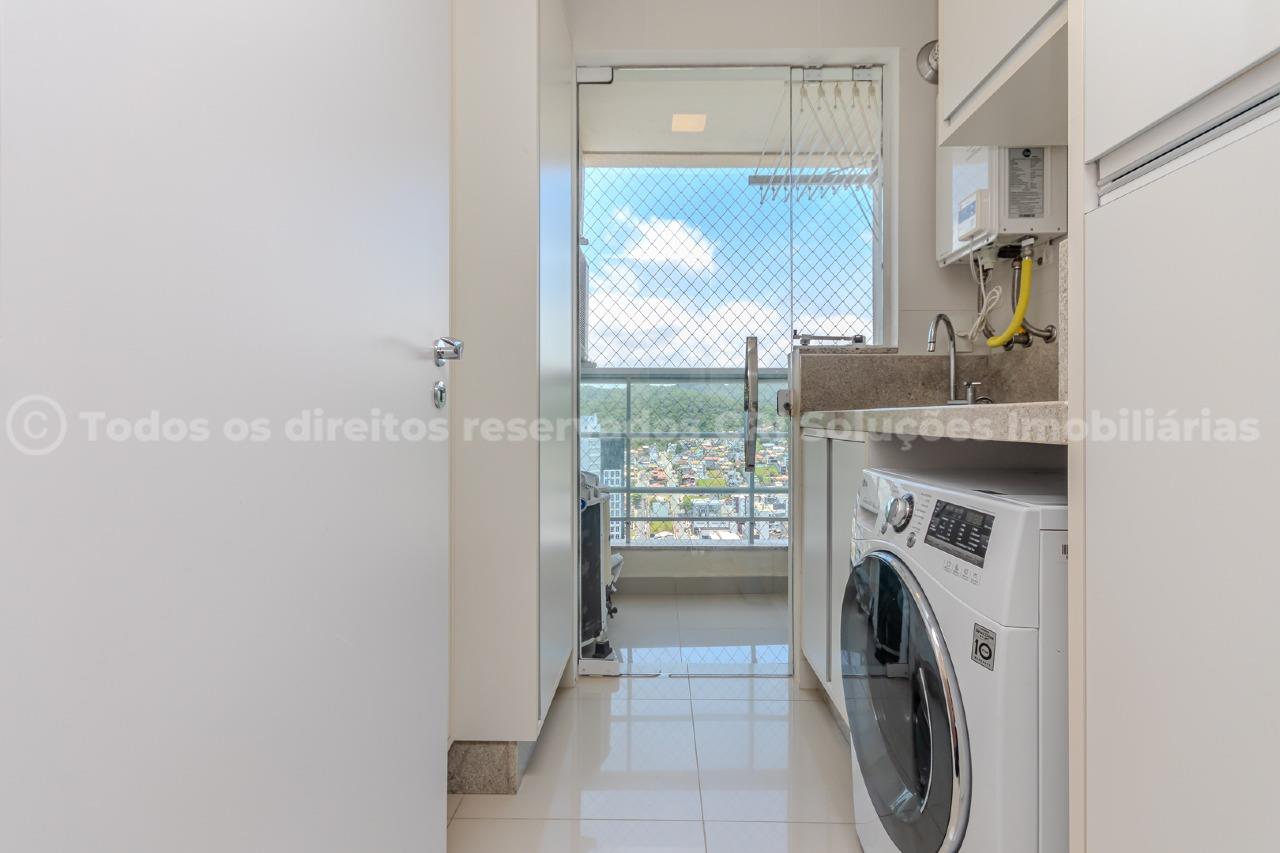 Foto do imóvel Apartamento Mobiliado á venda com 03 Suítes no Edifício Império das Ondas em Balneário Camboriú