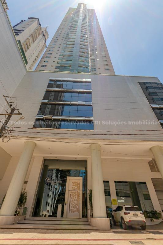 Foto do imóvel Apartamento Mobiliado á venda com 03 Suítes no Edifício Império das Ondas em Balneário Camboriú