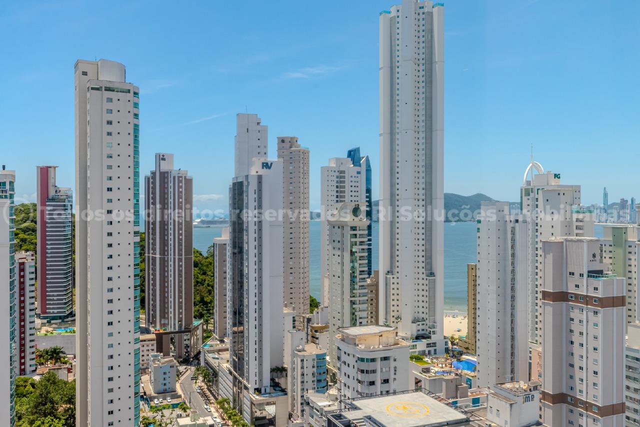 Foto do imóvel Apartamento Mobiliado á venda com 03 Suítes no Edifício Império das Ondas em Balneário Camboriú