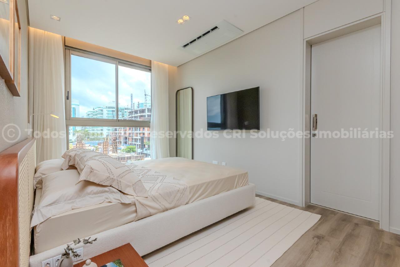 Foto do imóvel Apartamento 4 suítes no Edifício Tirreno em Praia Brava, Itajaí – 229 m² frente mar