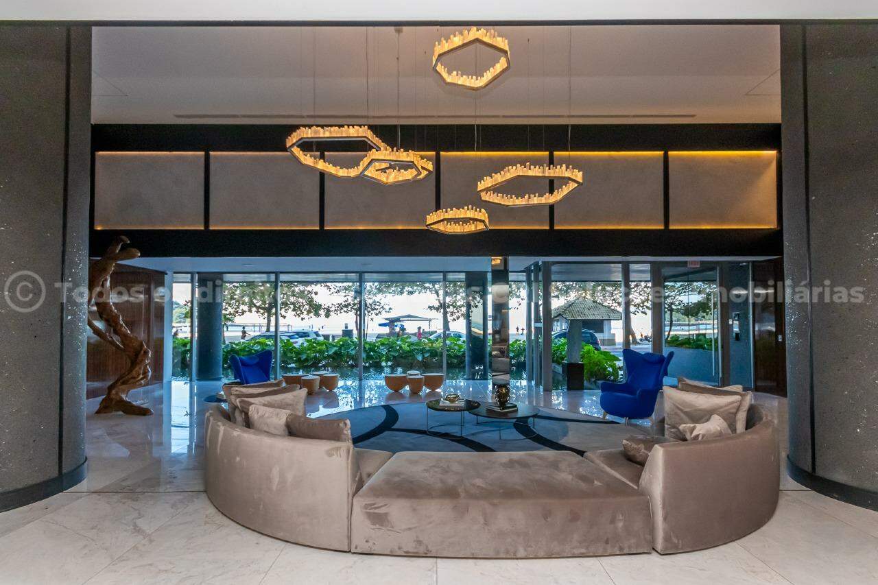 Foto do imóvel Apartamento Vista mar á venda com 04 suítes no Edifício Splendido em Balneário Camboriú