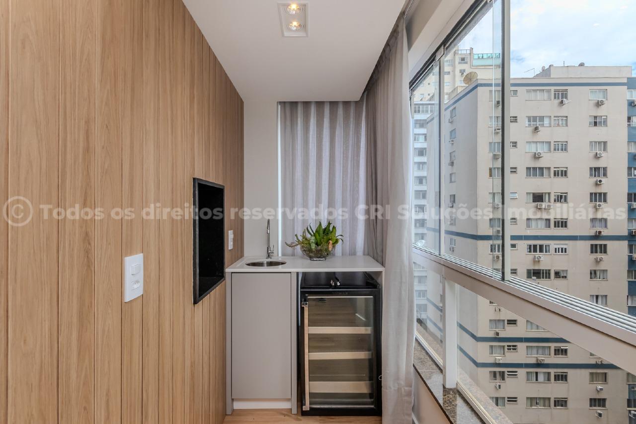 Foto do imóvel Apartamento 3 dormitórios no Edifício Pietro Zanella na Avenida Atlântica Balneário Camboriú