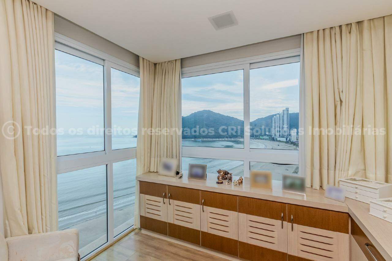 Foto do imóvel Apartamento de luxo no Edifício Costão da Barra, Barra Sul – Frente Mar em Balneário Camboriú