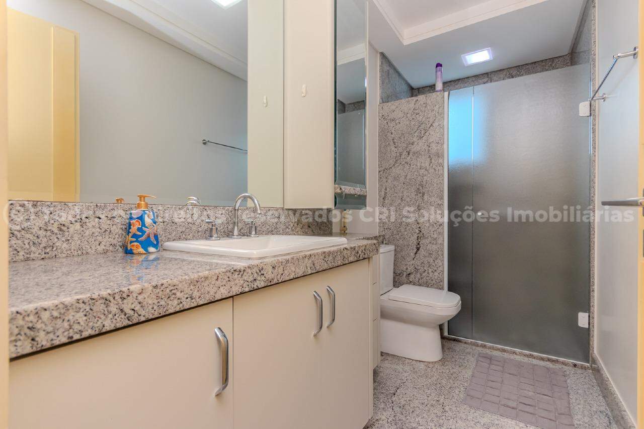 Foto do imóvel Apartamento de luxo no Edifício Costão da Barra, Barra Sul – Frente Mar em Balneário Camboriú
