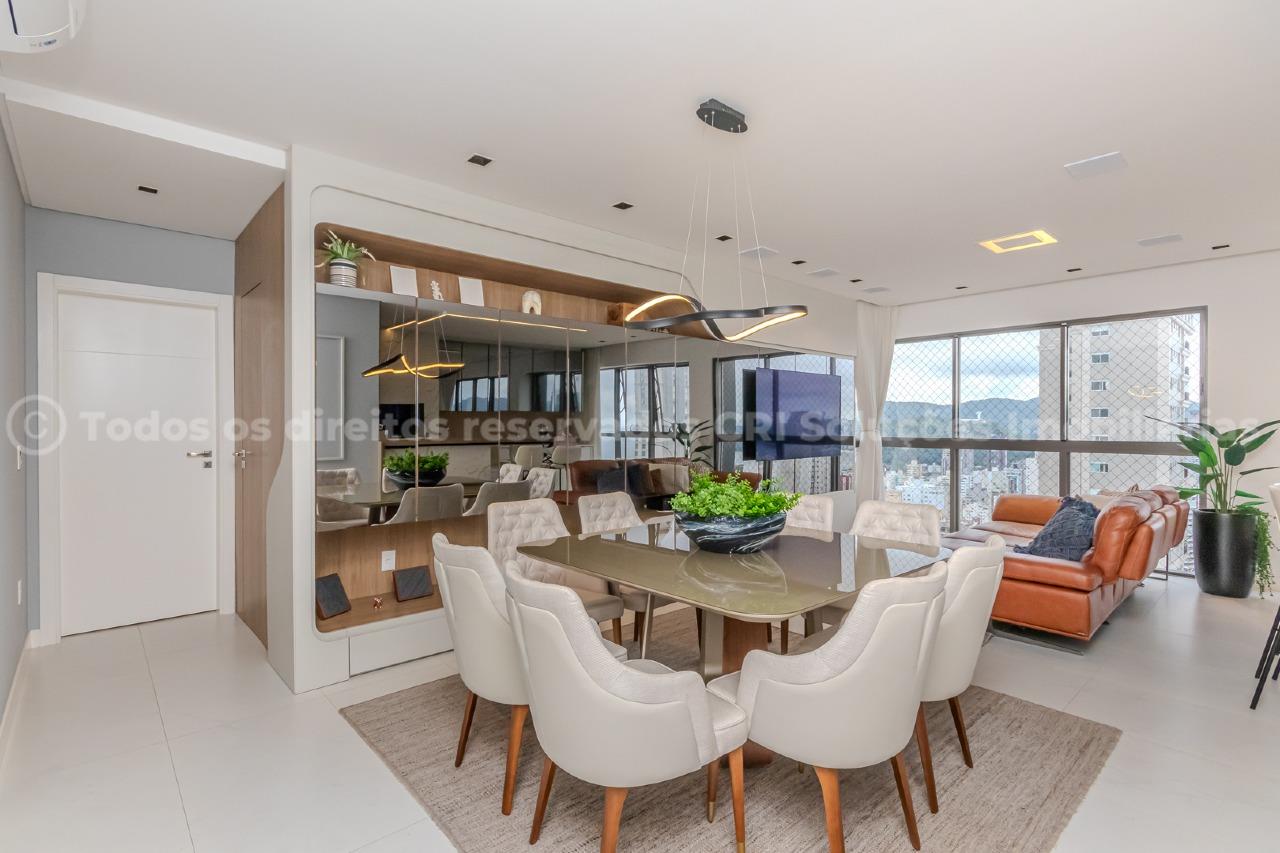 Foto do imóvel Apartamento 4 Suítes no Edifício Royal Tower Balneário Camboriú