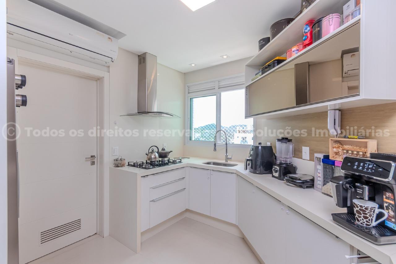 Foto do imóvel Apartamento mobiliado no Brava Beach Internacional Itajaí com 3 suítes e 160m²