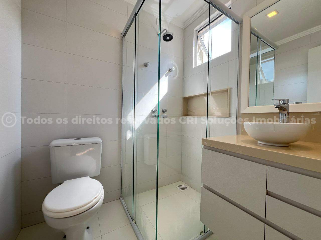 Foto do imóvel Apartamento a venda no Edificio Porto Premiere com 02 Quartos sendo 02 Suites em Porto Belo