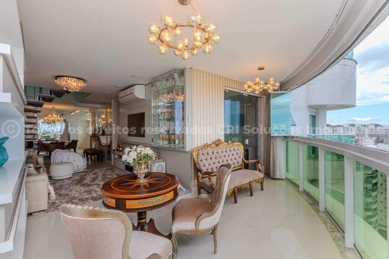 Foto do imóvel Cobertura Duplex com 3 Suítes à Venda no Brava Beach Aroeira na Praia Brava em Itajaí