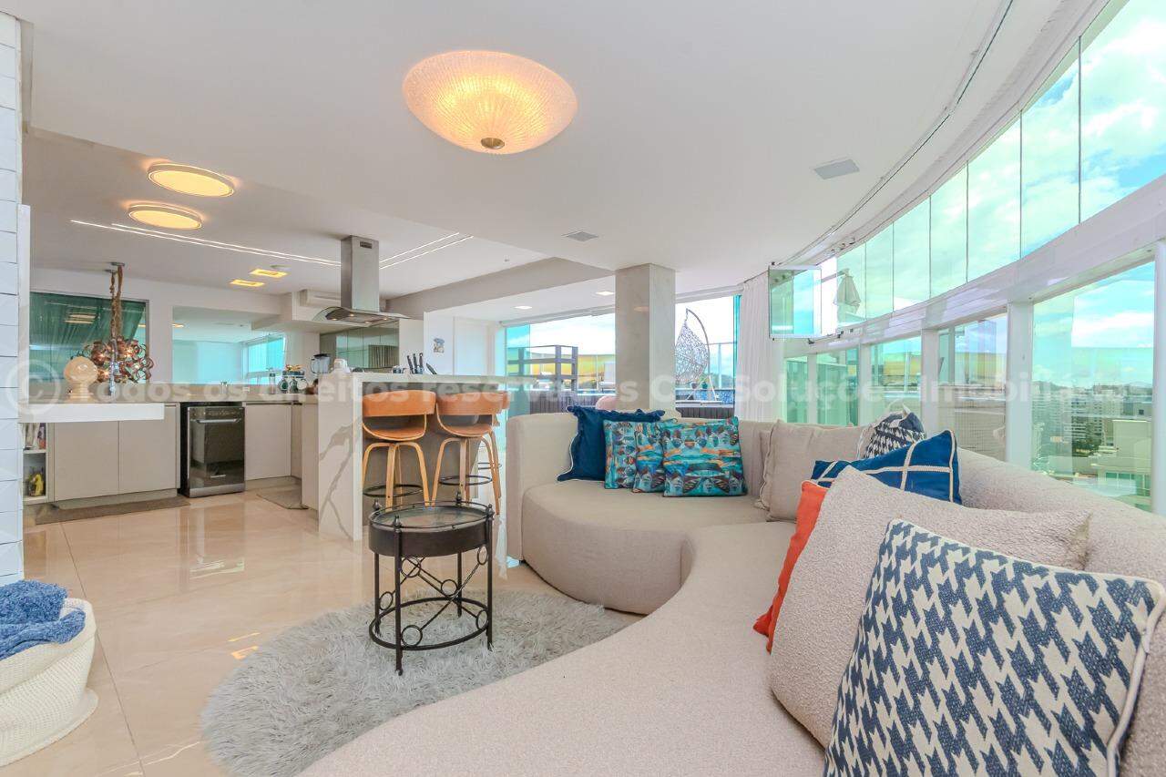 Foto do imóvel Cobertura Duplex com 3 Suítes à Venda no Brava Beach Aroeira na Praia Brava em Itajaí