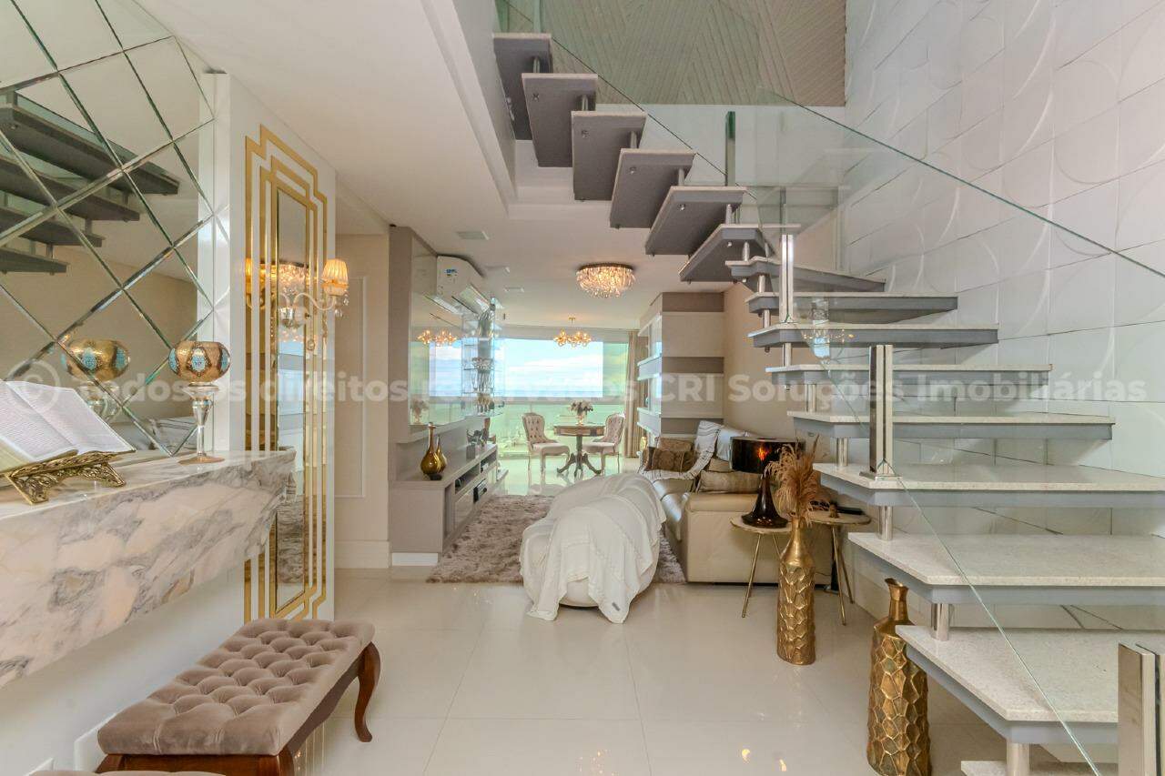 Foto do imóvel Cobertura Duplex com 3 Suítes à Venda no Brava Beach Aroeira na Praia Brava em Itajaí