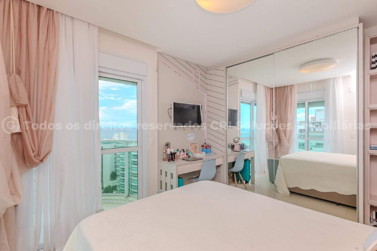 Foto do imóvel Cobertura Duplex com 3 Suítes à Venda no Brava Beach Aroeira na Praia Brava em Itajaí